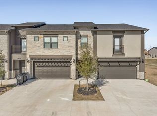 522 & 530 Momma Bear Dr, College Station, TX 77845