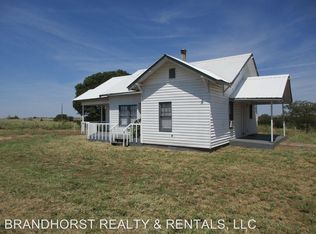 23868 E 1035 Rd, Weatherford, OK 73096