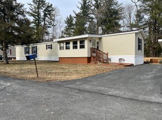 7 Labarge Dr, Plattsburgh, NY 12901