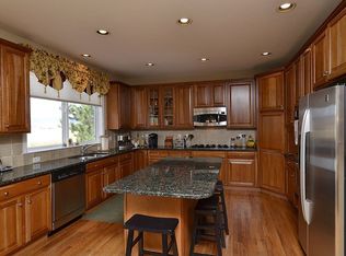 10270 Pennington Ln, Highlands Ranch, CO 80126