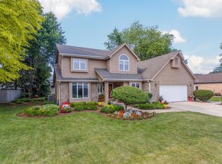 1107 Ravinia Ct, Shorewood, IL 60404