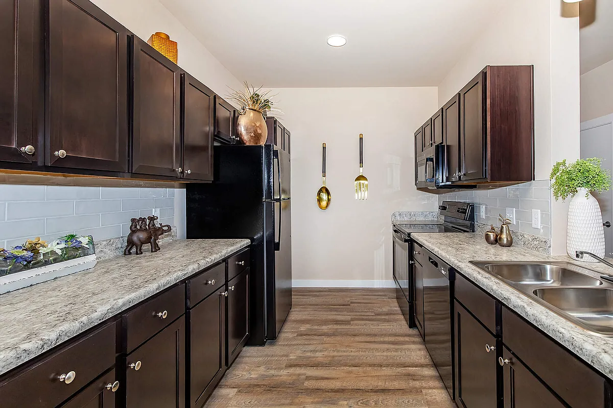 Kitchen Vintage at Loveland - Vantage at Loveland