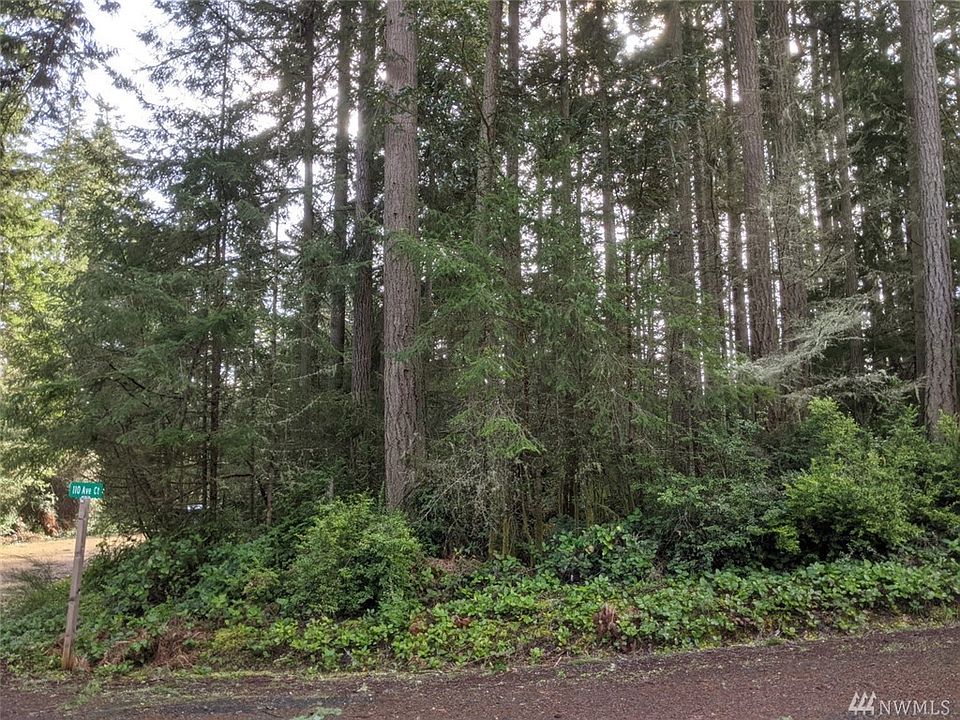 2nd image of 9502 110th Avenue Ct Ai