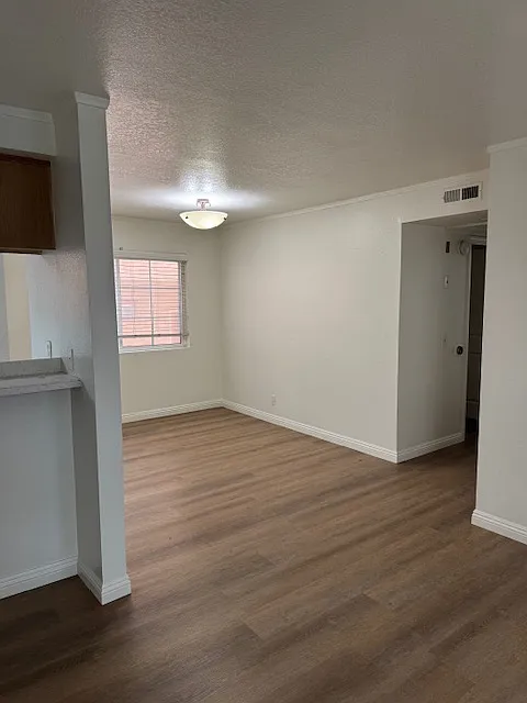 1 bed, $2,100 — Photo 3