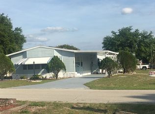 207 1st Ave N, Lake Wales, FL 33859
