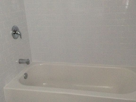 New tub & tile