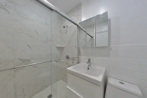 Rented by Platinum Properties | media 12
