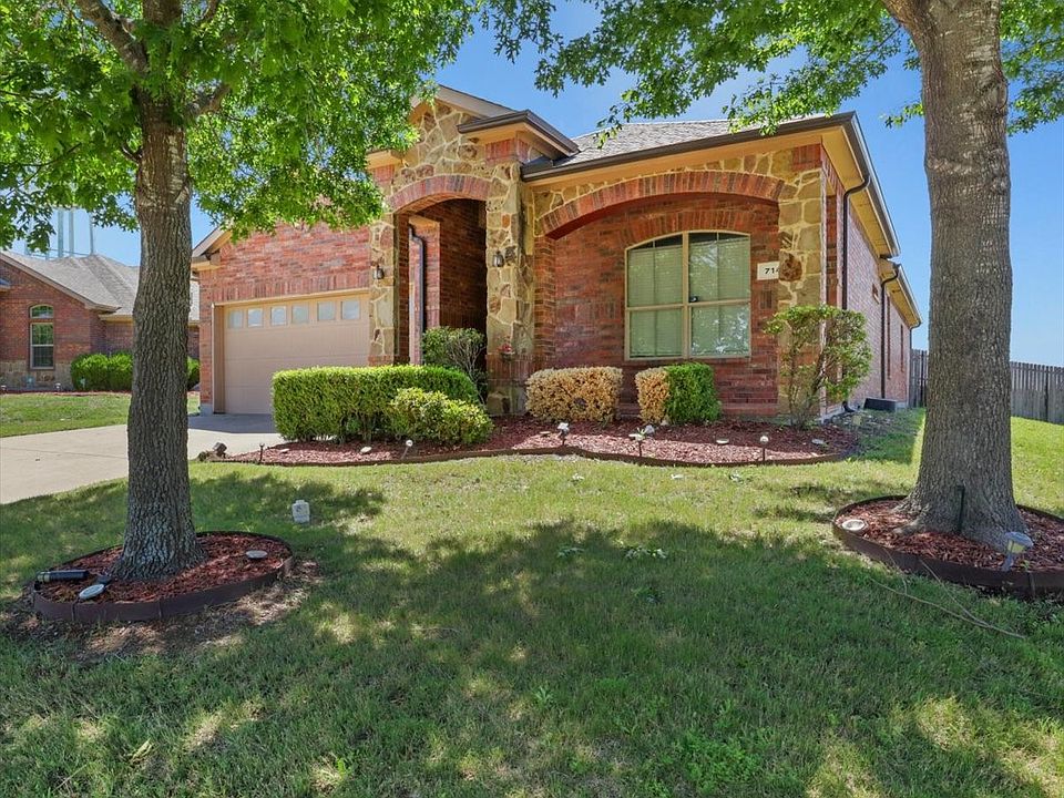 1st image of 714 Bayou Dr