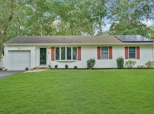 217 Hemlock La, Manchester, NJ 08759