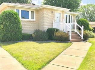 105 Andres Pl, Buffalo, NY 14225