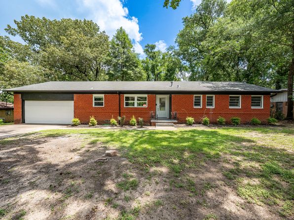 2018 Woodhaven Dr
