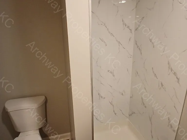 1267 N Petzold Dr #B — Photo 8