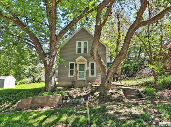 217 S 6th St, Plattsmouth, NE 68048