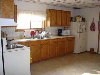 5th image of 310 E Parkinson St