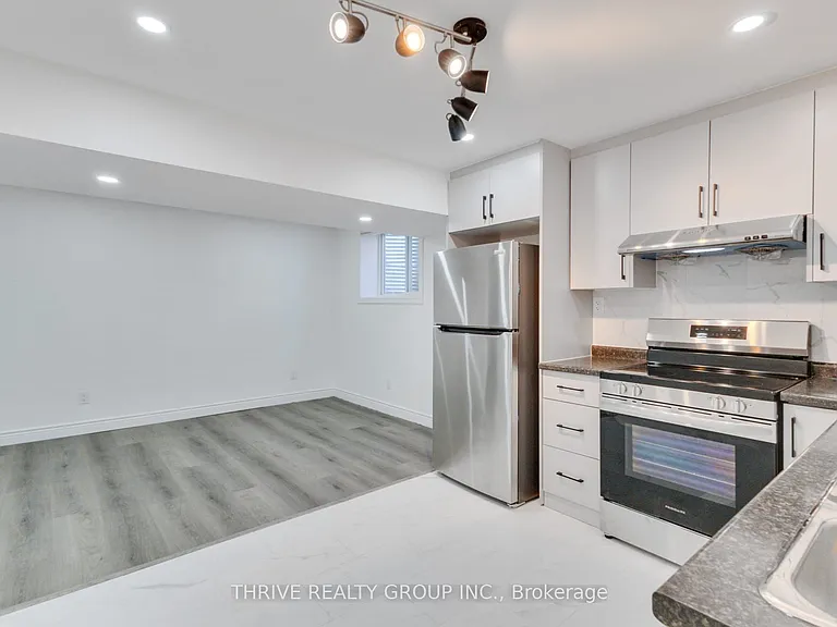 2043 Cedarpark Dr #LOWER — Photo 5