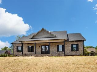 4913 Drake Ct, Randleman, NC 27317