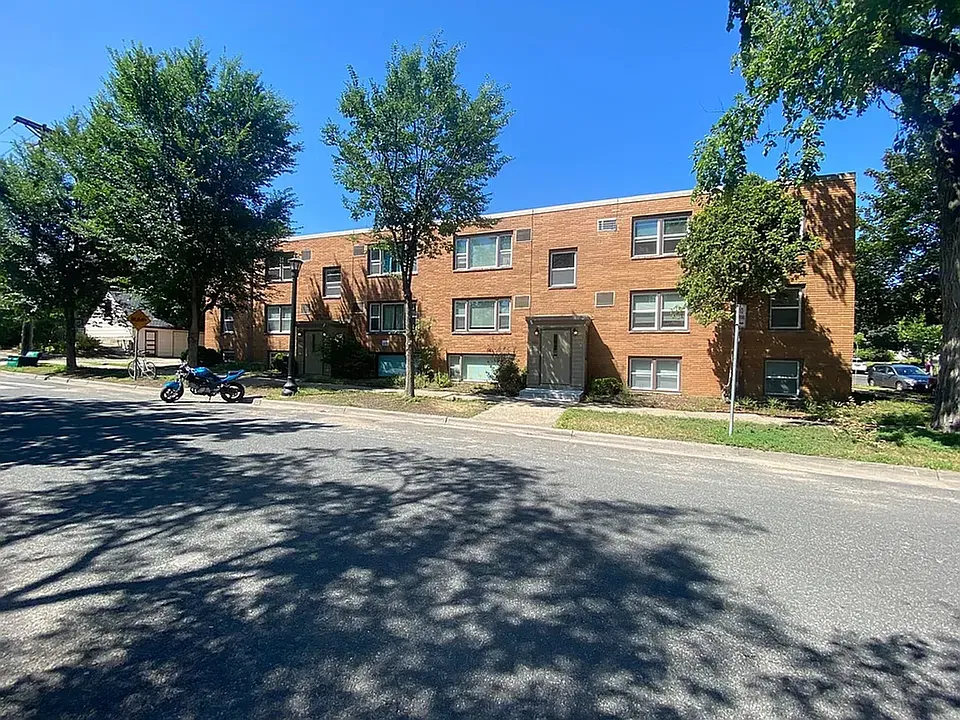 Building Photo 3