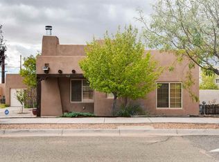 4125 New Moon Cir, Santa Fe, NM 87507