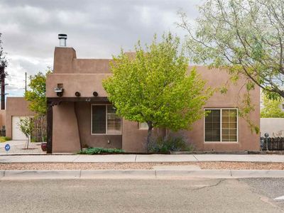 4125 New Moon Cir, Santa Fe, NM, 87507