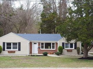 100 Greenwich Dr, Linwood, NJ 08221