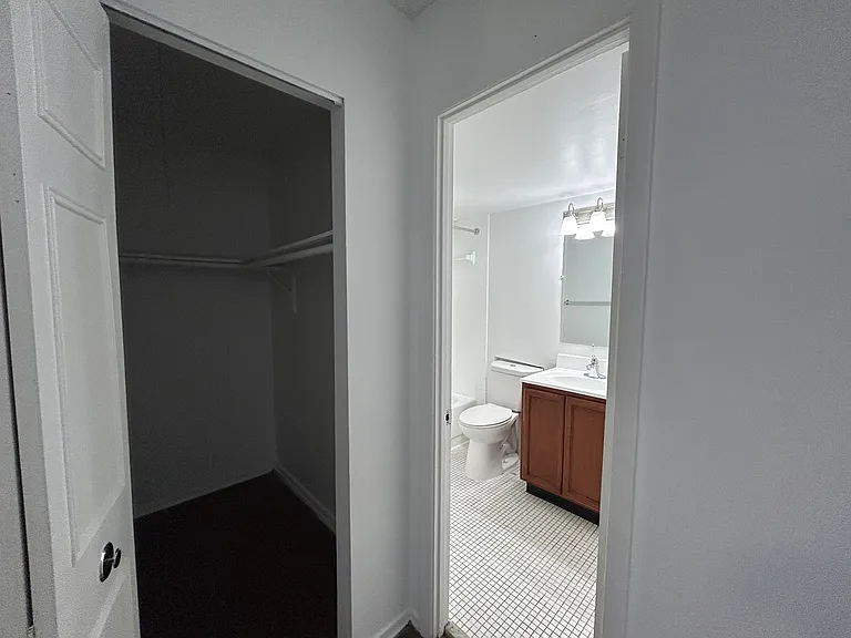 Brent Place — Photo 20