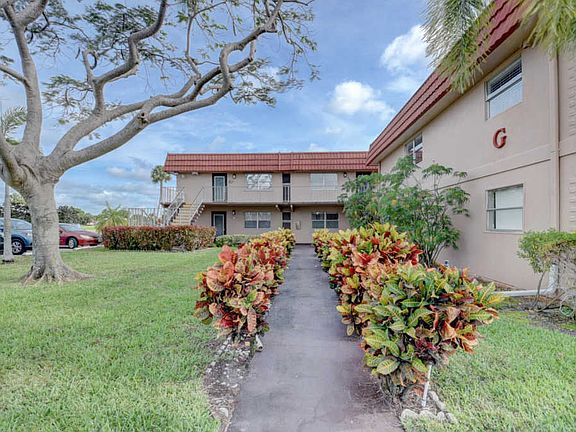 2nd image of 367 Tuscany Ln #G