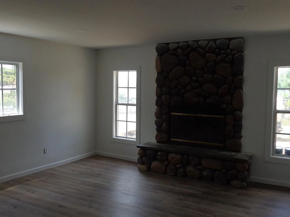 1st image of 29660 Wilkes Rd