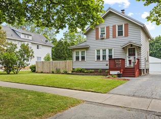 598 Genesee Park Blvd, Rochester, NY 14619