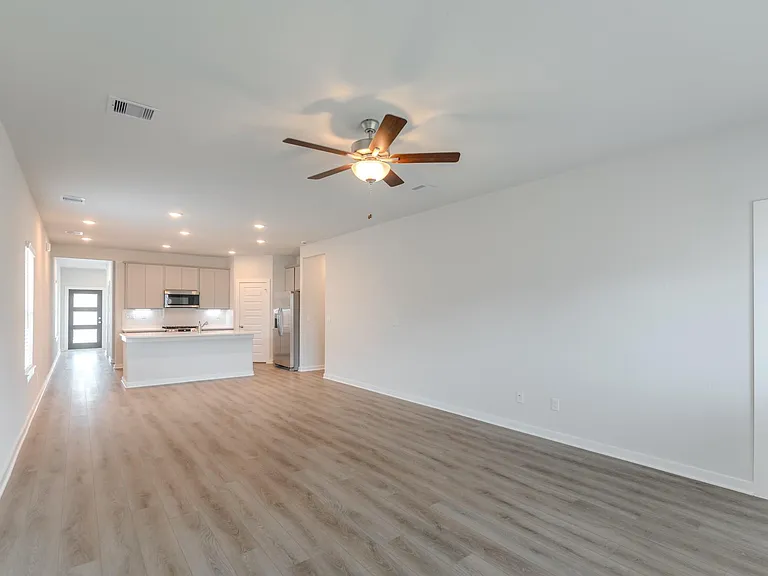 8555 Blueberry Ash St — Photo 13
