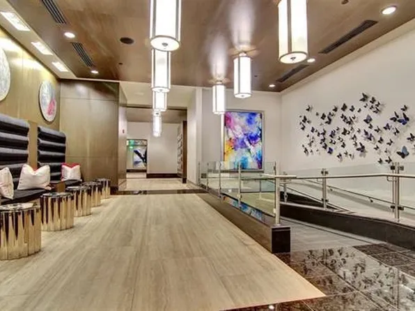 1200 Avenue At Port Imperial image 33 of 41