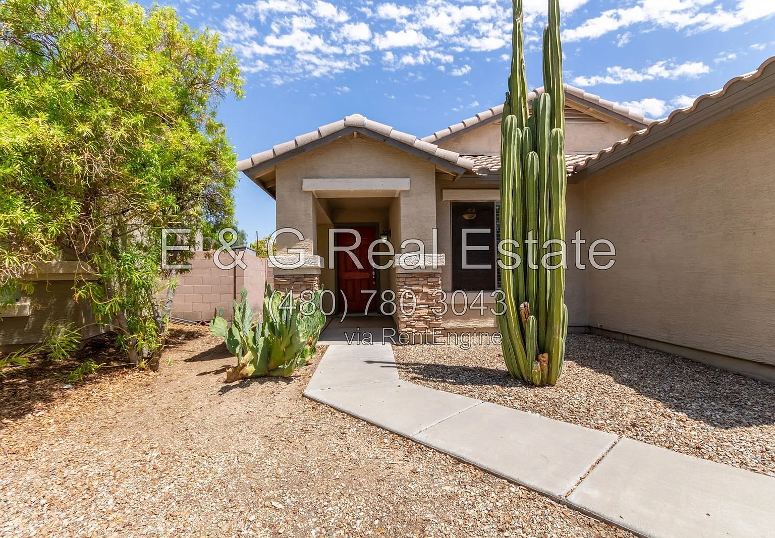 3 bed, 2.0 bath, 1599 sqft, $2,095 — Photo 2