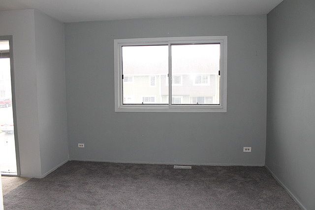 1st image of 1017 Sandpiper Ct