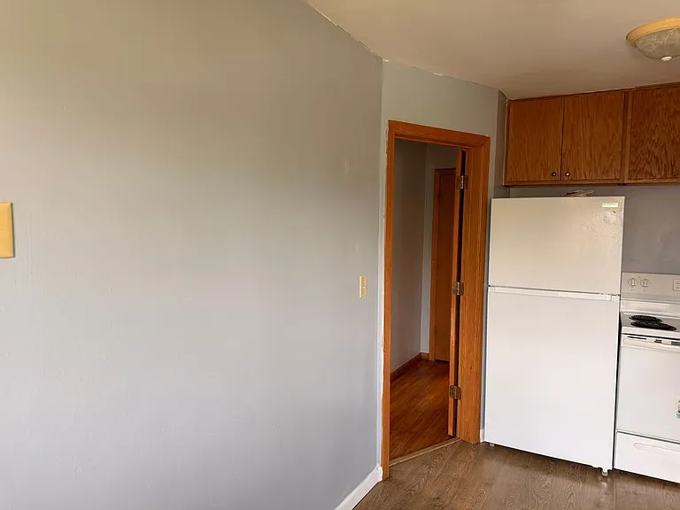 165 Wheelock Pkwy W #202 — Photo 1