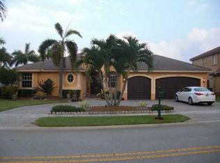 3021 SW 187th Ter, Pembroke Pines, FL 33028