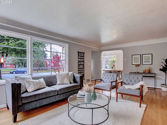 4th image of 8000 N Chautauqua Blvd