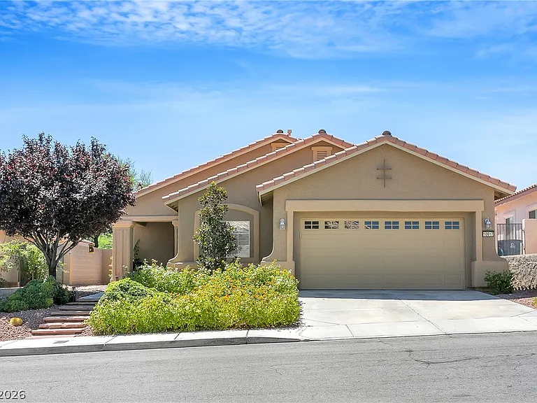 10617 Redwood Grove Ave — Photo 2