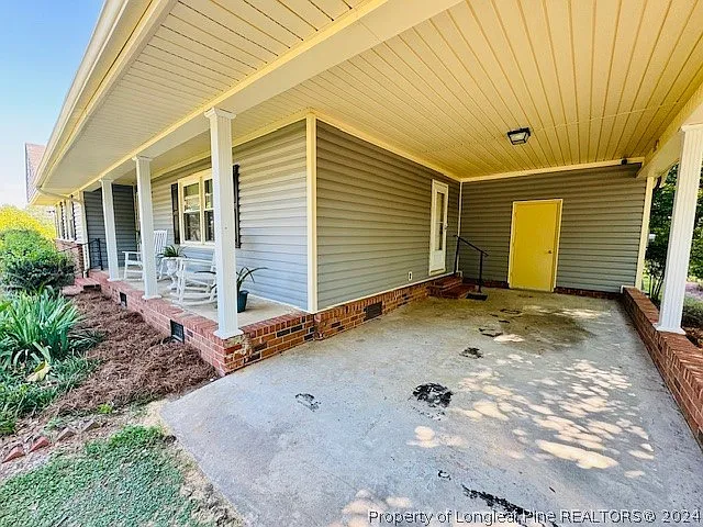 3 bed, 2.0 bath, 1498 sqft, $1,800 — Photo 4