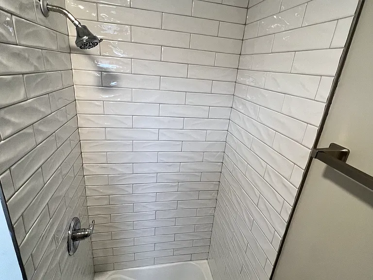 515 E North A St #B — Photo 8