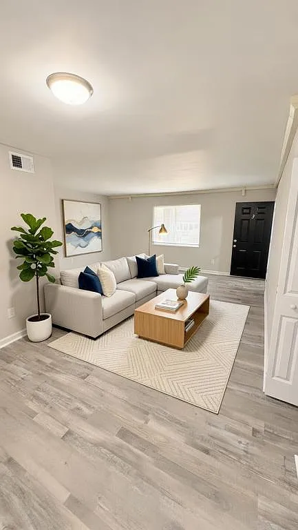3586 Jackson St B-4 — Photo 4