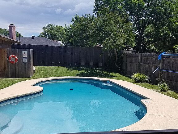 5th image of 4125 Alicante Ave