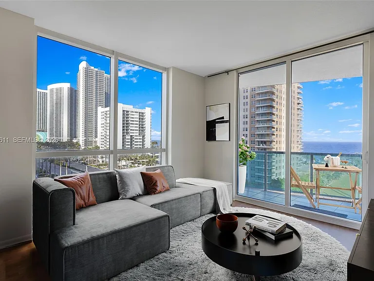S Ocean Dr — Photo 2