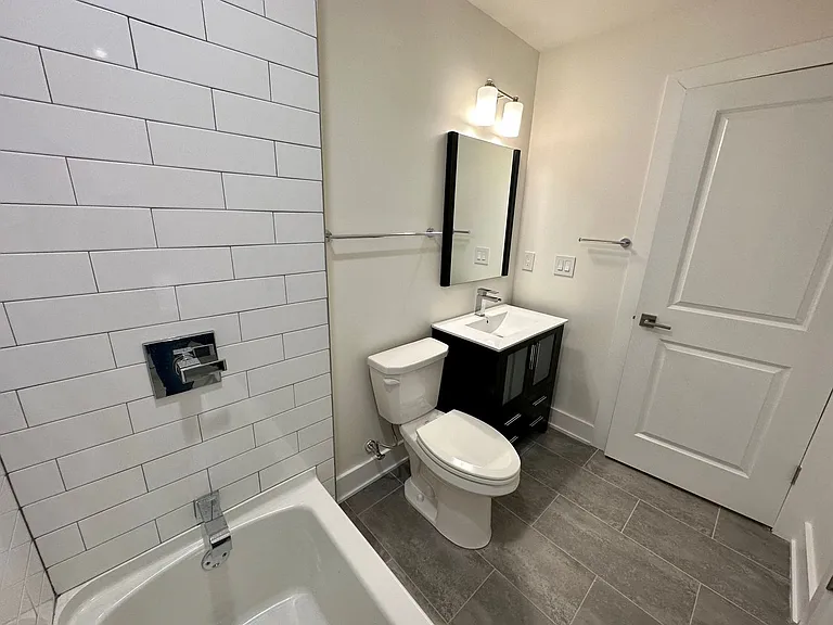 1115 N American St #C1 — Photo 15