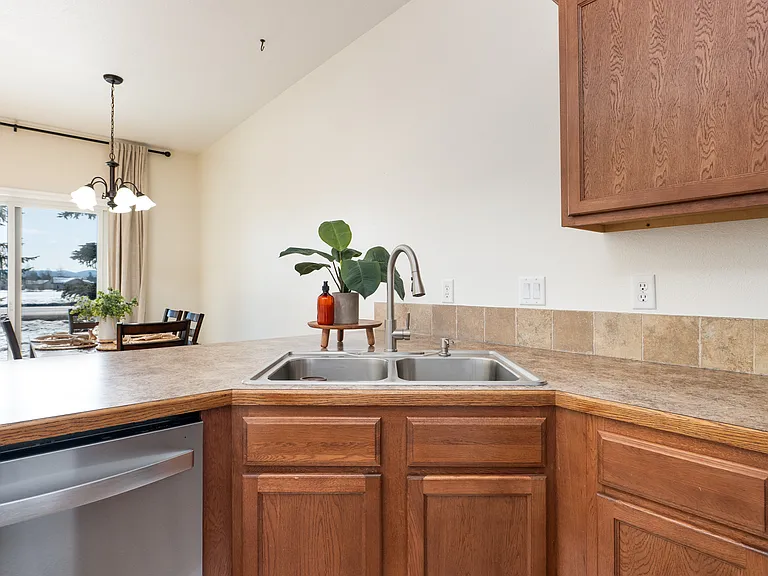 24 Mangum Cir #4 — Photo 7