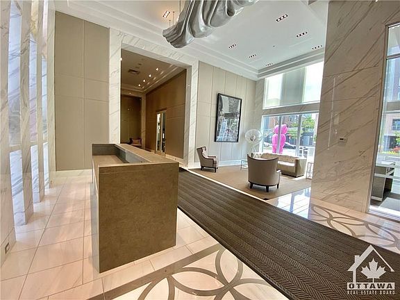 4th image of 111 Champagne Ave S #909