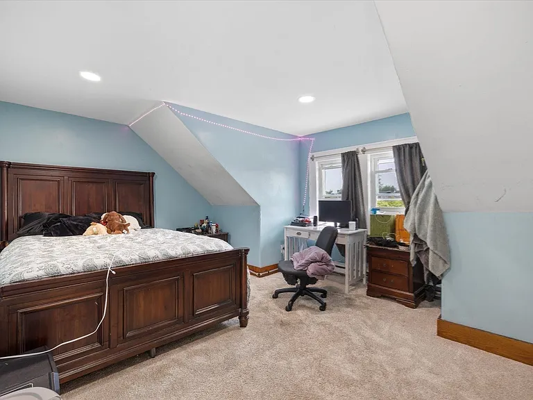 30 Church St #1 — Photo 8
