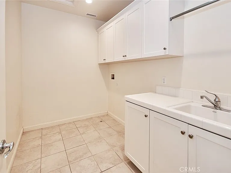 115 Mesa Verde Ln — Photo 33