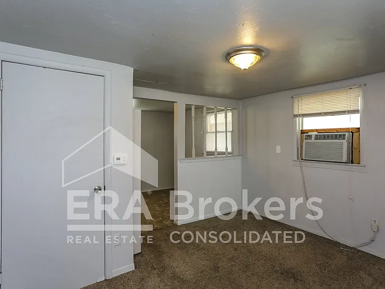 404 Hill St #A — Photo 5