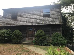 1 Brookside Ave, Old Lyme, CT 06371