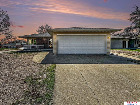 1732 N 10th St, Nebraska City, NE 68410