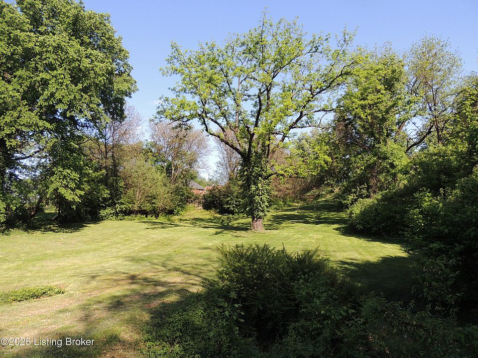 1st image of 115 Barton Rd